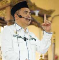 Indra Mukhlis Adnan Berpulang, Ketua DPRD Inhil Ikut Berduka Cita