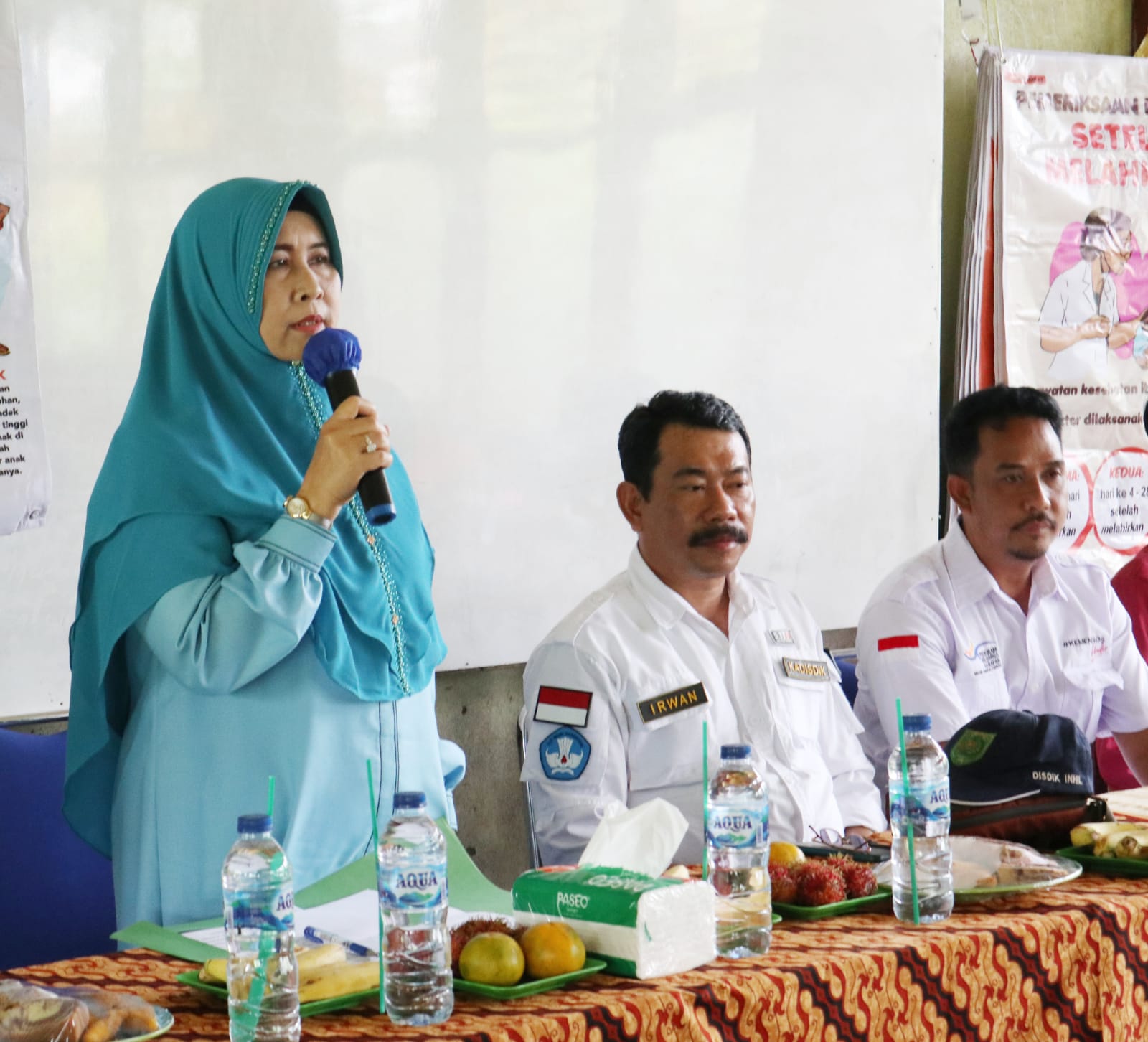 Hj. Zulaikhah Wardan Silahturahmi Bersama KPM PKH Kecamatan Kuala Indragiri
