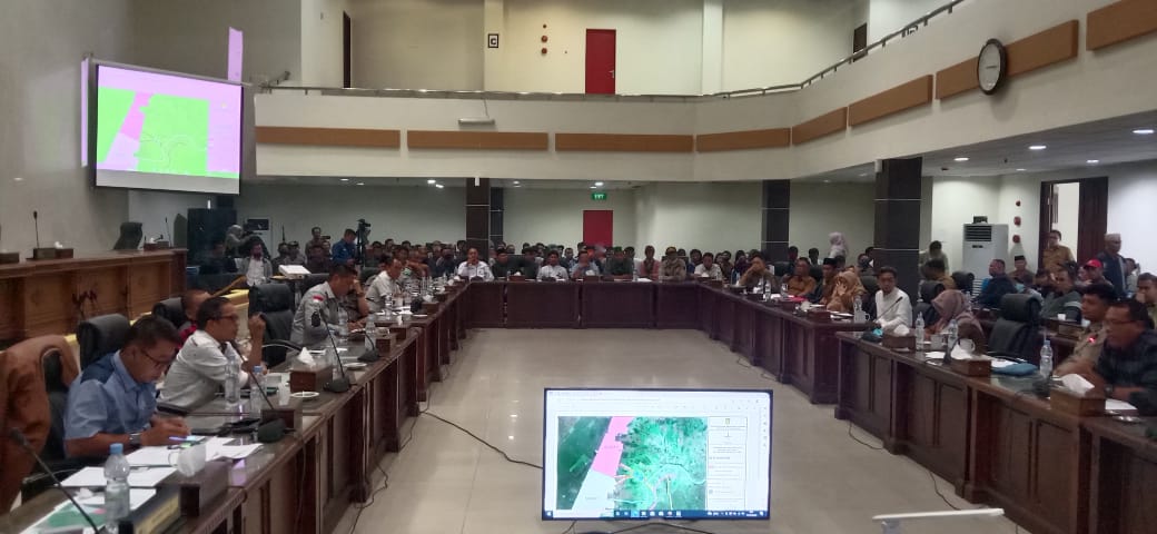 Berikut Hasil Hearing Soal Dugaan Limpahan Air PT. SAGM yang Membanjiri Lahan Warga Kuala Sebatu