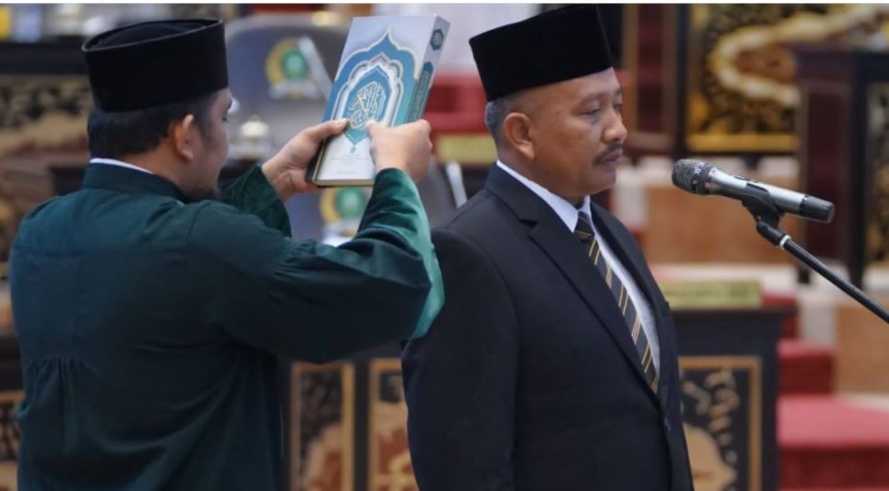 Sehat Abdi Saragih Resmi Diambil Sumpah jadi Anggota DPRD Riau