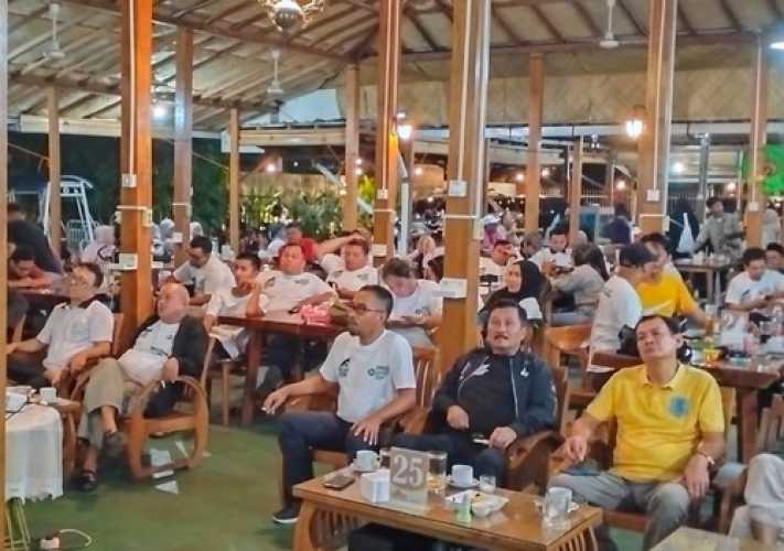 Relawan Progresif Riau dan Capres Nomor 1 dan 3 Gelar Nobar Debat Pamungkas