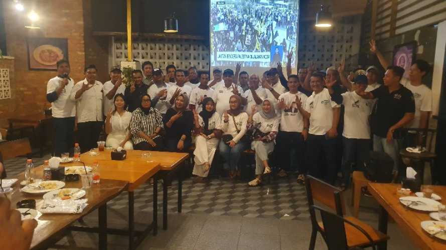 Nobar Cawapres Progresif Riau Dihadiri 70 Relawan, Masuri: Kita Lihat Siapa Yang Tepat Untuk Indonesia Emas