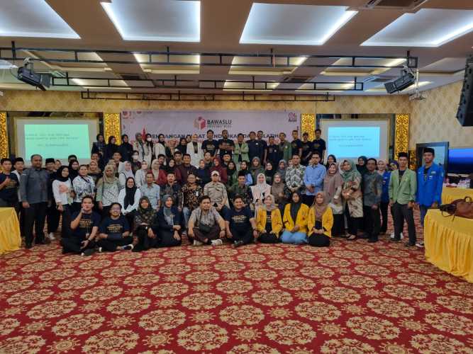 Bawaslu Provinsi Riau Membuka Kegiatan  Pelatihan Pengawasan Pemilu Partisipatif Tahun 2023 Se- Propinsi Riau