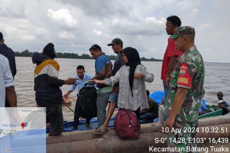 Sertu Januar Transformasikan Keselamatan Berkendaraan Laut kepada Warga Binaam