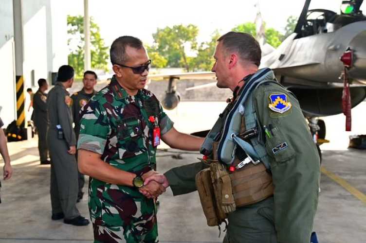 Danlanud Roesmin Nurjadin Marsma TNI Mohammad Nurdin sambut kedatangan rombongan US PACAF
