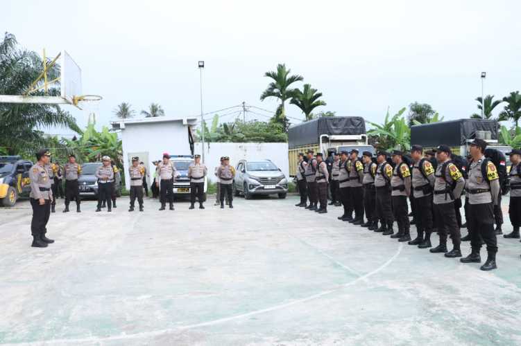 Polres Inhil Terjunkan 55 Personil Pengamanan TPS  ke 5 Kecamatan