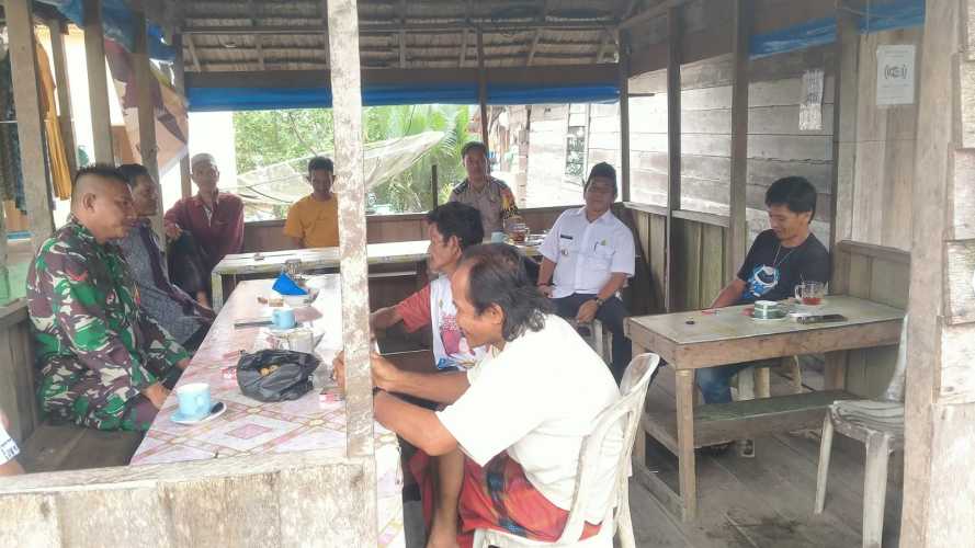Polisi, TNI dan Pemdes di Enok Kompak Laksanakan Cooling System Pemilu Damai