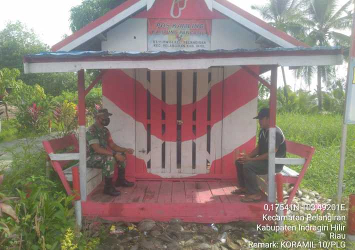 Di Kampung Pancasila, Babinsa Berikan Penyuluhan Terpadu